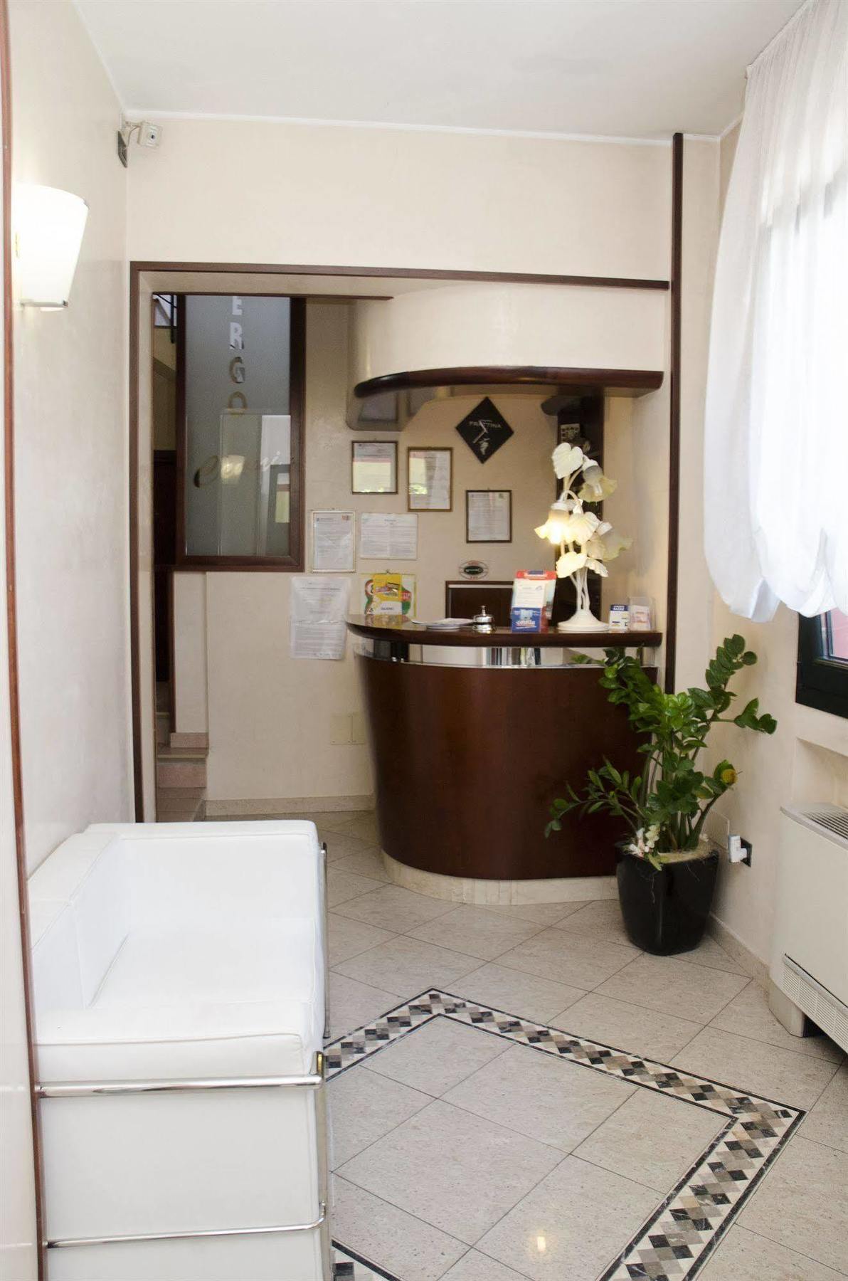 Hotel Cenni 3*
